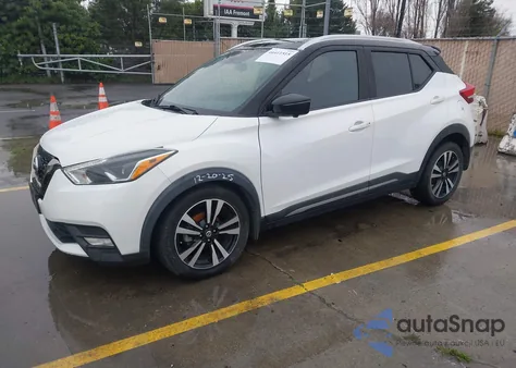 2020 Nissan Kicks Sr Xtronic Cvt z USA, uszkodzony, nr VIN 3N1CP5DV9LL495689